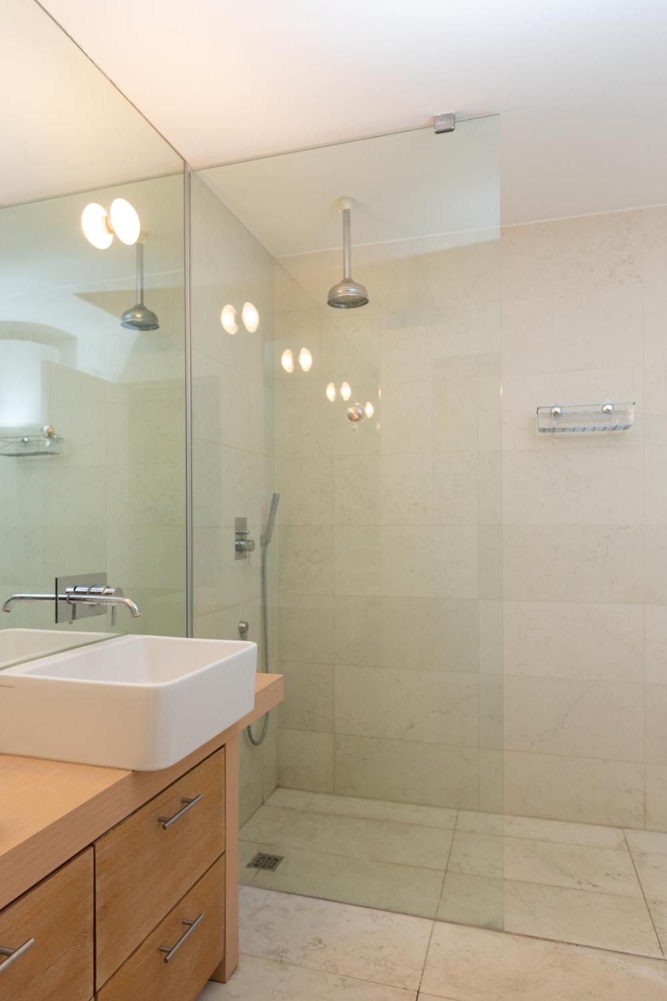 White And Brown Exclusive Loft With Terrace - Free Parking - M2 Station Apartment Milano Ngoại thất bức ảnh