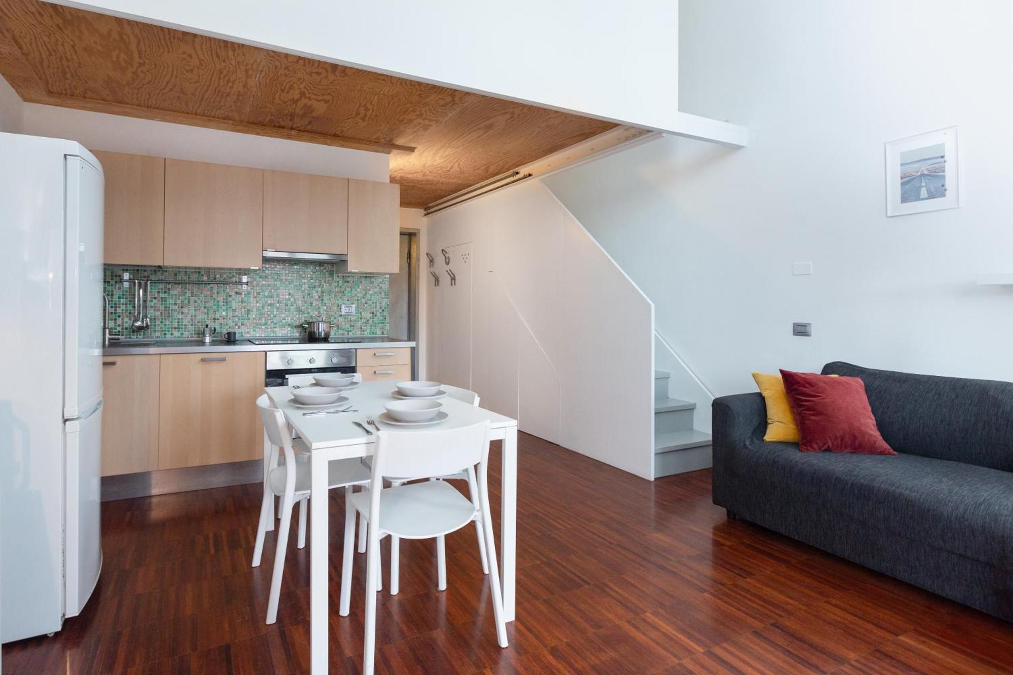 White And Brown Exclusive Loft With Terrace - Free Parking - M2 Station Apartment Milano Ngoại thất bức ảnh